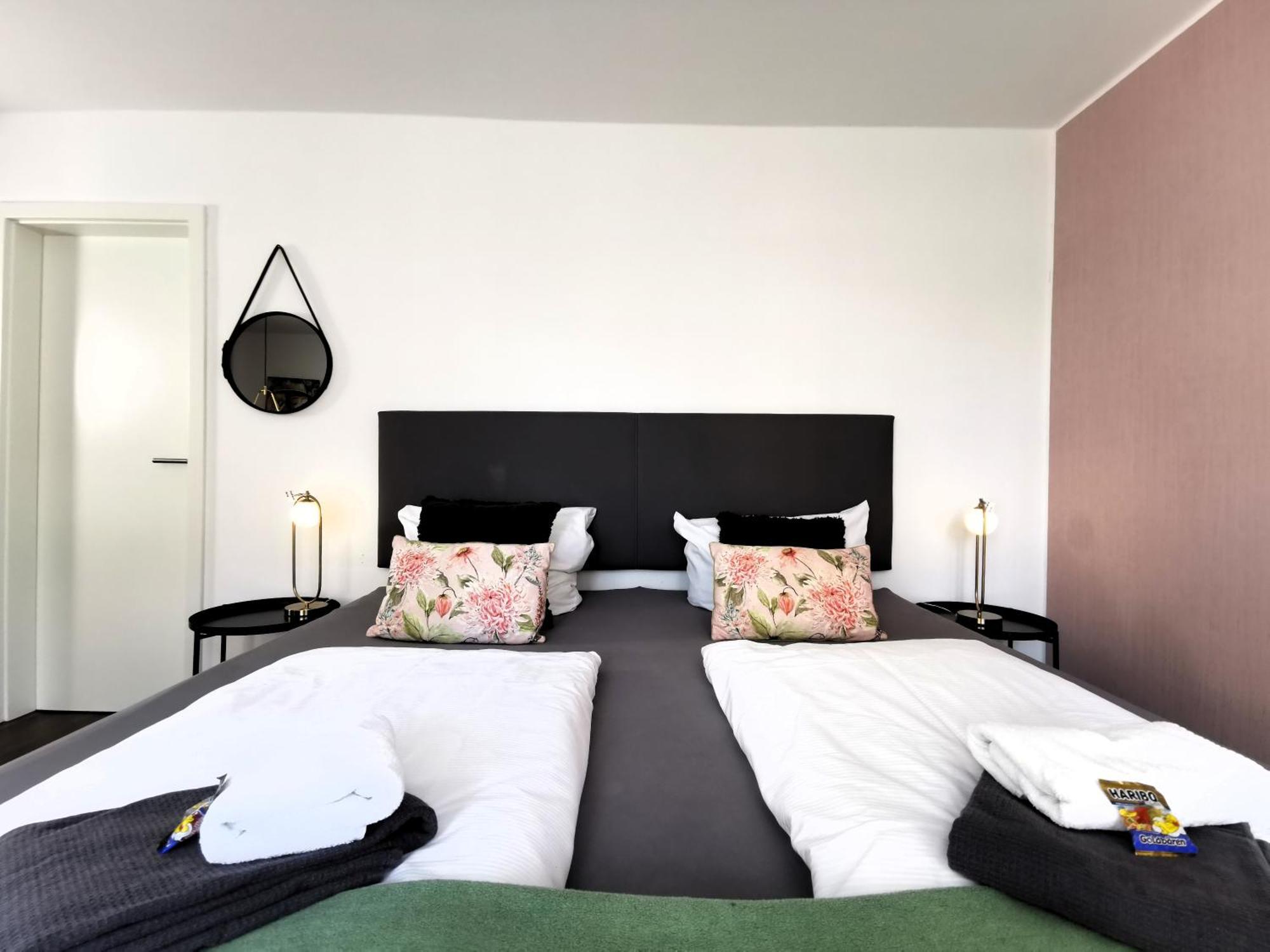 Bohnapartments Am Anger - Zentrum - Vollausstattung - Wlan Erfurt Luaran gambar